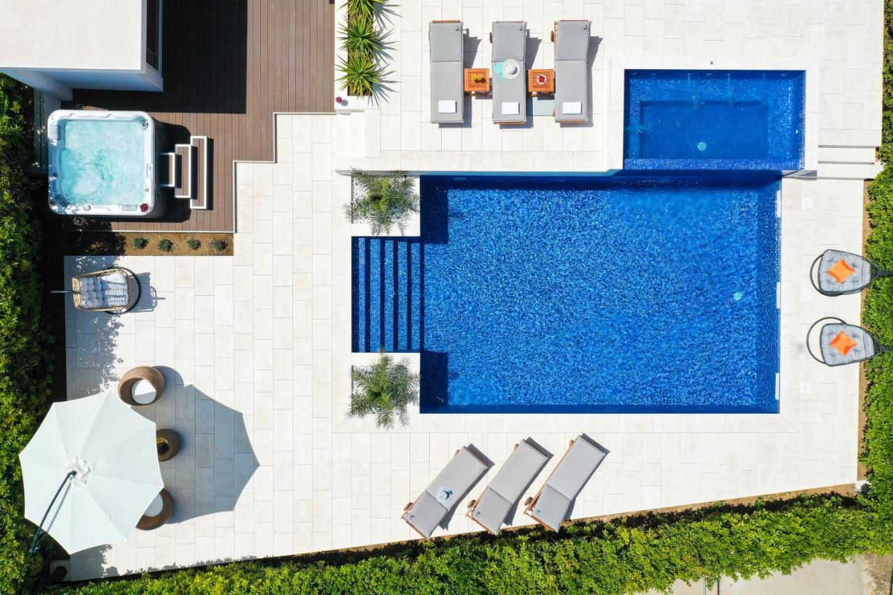 Villa Pino With Pool, Sauna & Jacuzzi Petrčane Extérieur photo