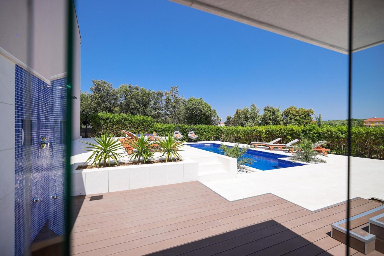 Villa Pino With Pool, Sauna & Jacuzzi Petrčane Extérieur photo