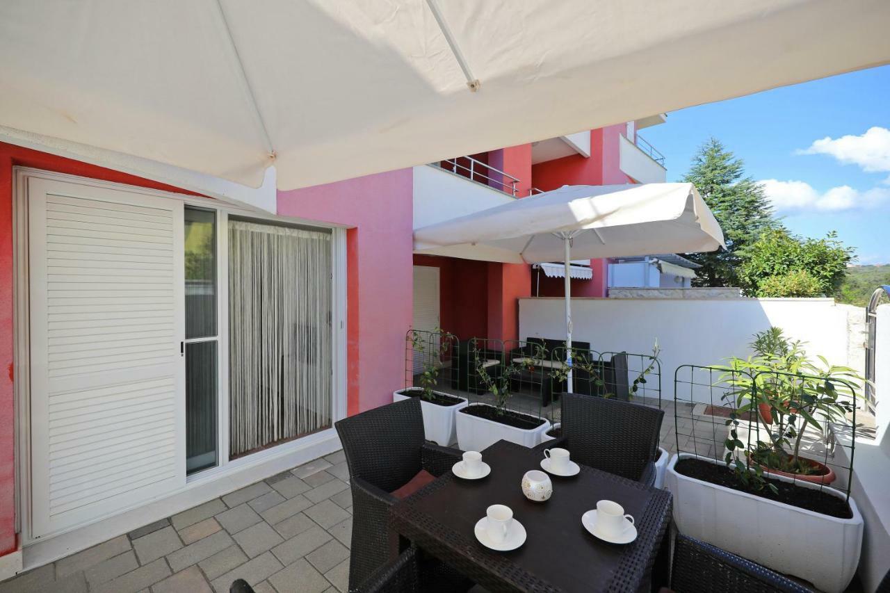 Villa Pino With Pool, Sauna & Jacuzzi Petrčane Extérieur photo